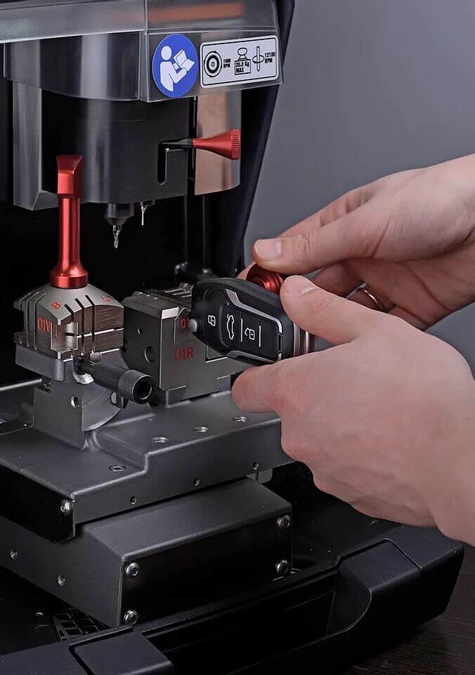 Car Key Repair Service